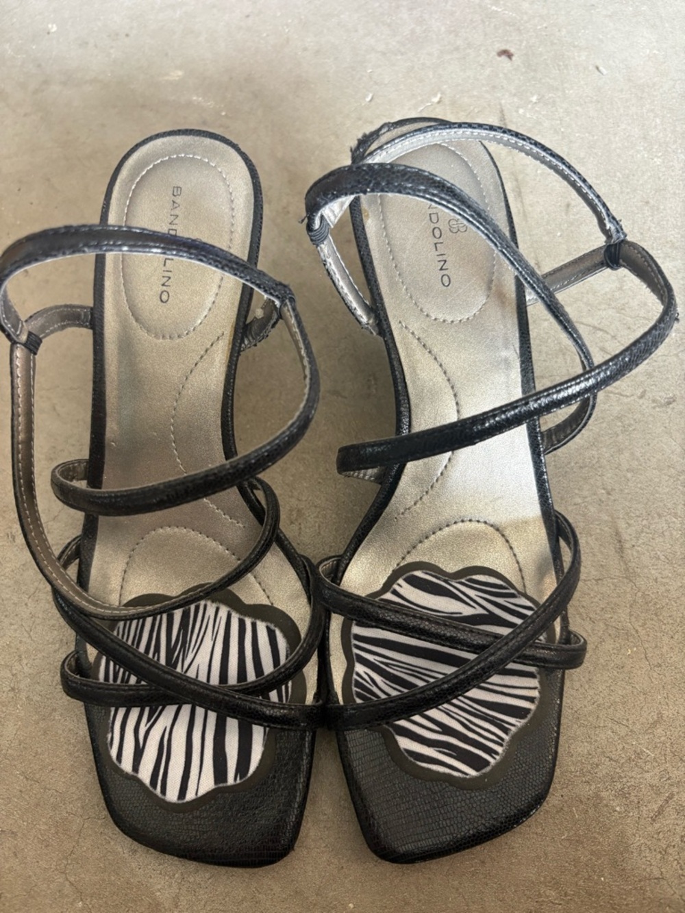 Bandolino Black Strappy Sandals